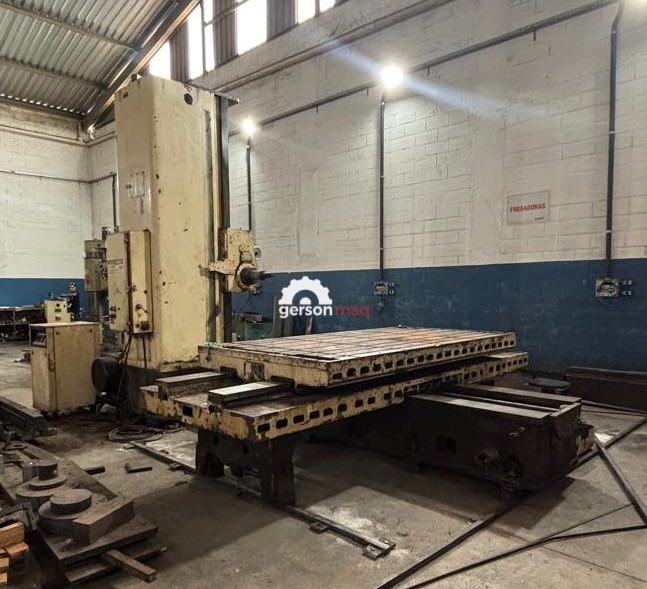 MANDRILHADORA CONVENCIONAL  GIDDINGS E LEWIS FUSO 130